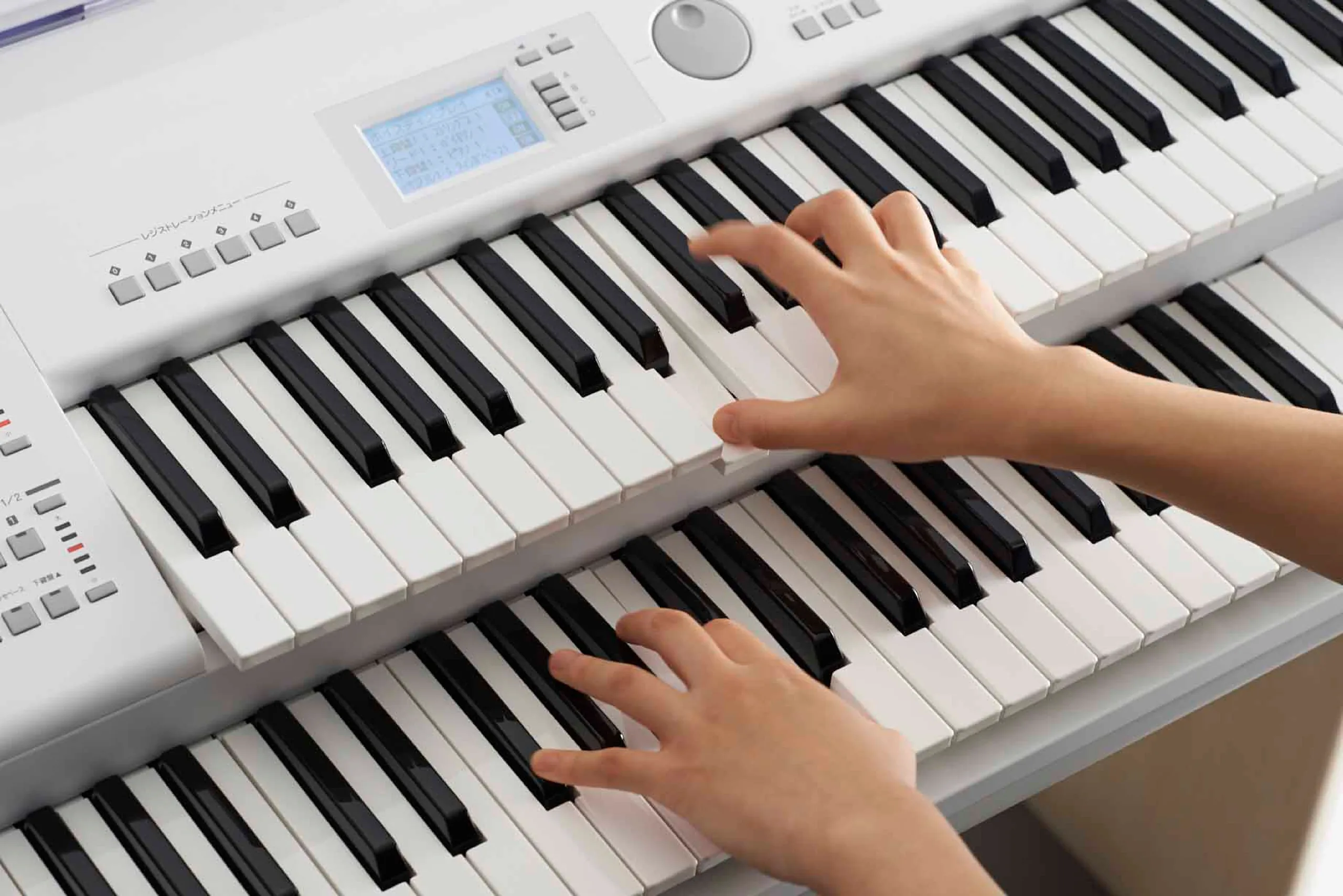 エレクトーンにふれる（体験）