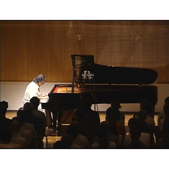 チック・コリアが実際に演奏したピアノで聞く、Chick Corea on Disklavier™