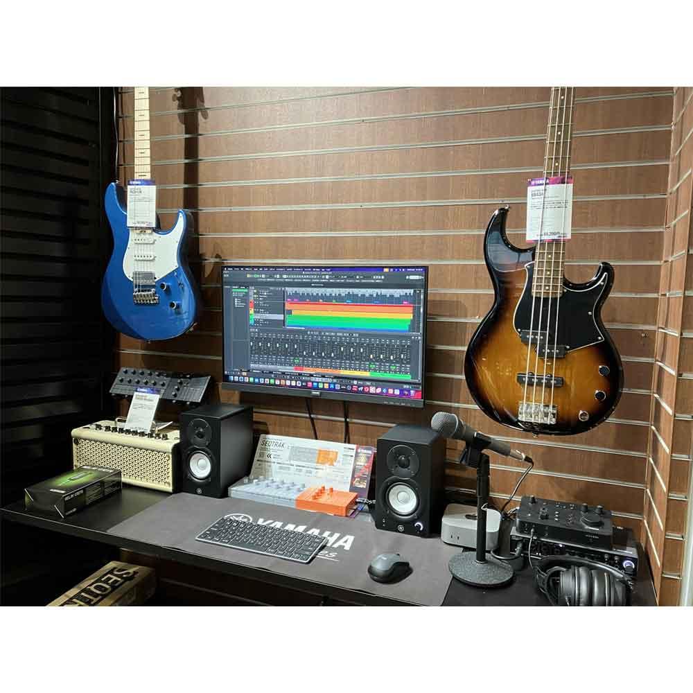 最新デジタル楽器を見て・触って・体験しよう！