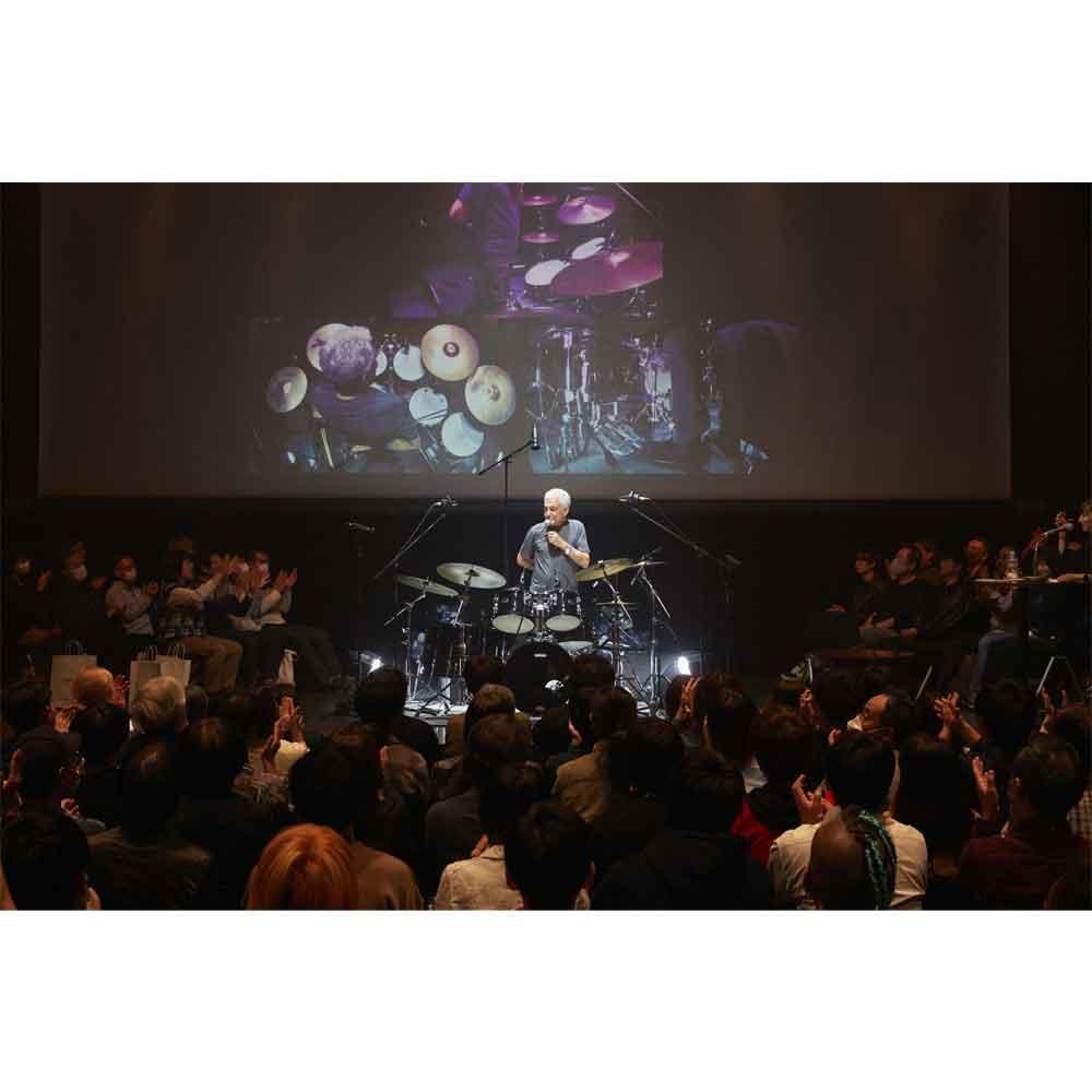 特別上映!会場限定、撮りたてドラムクリニック映像