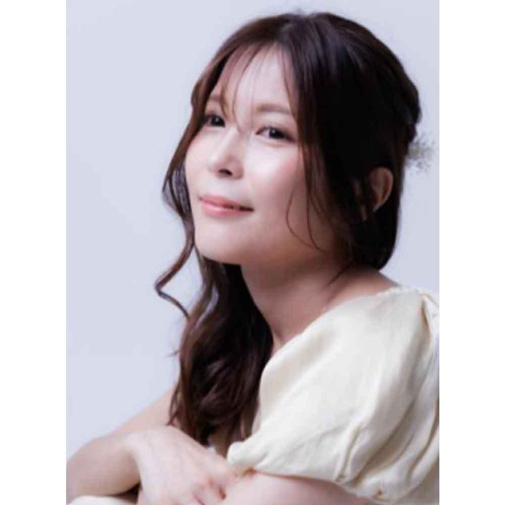 桃瀬茉莉ピアノミニコンサート