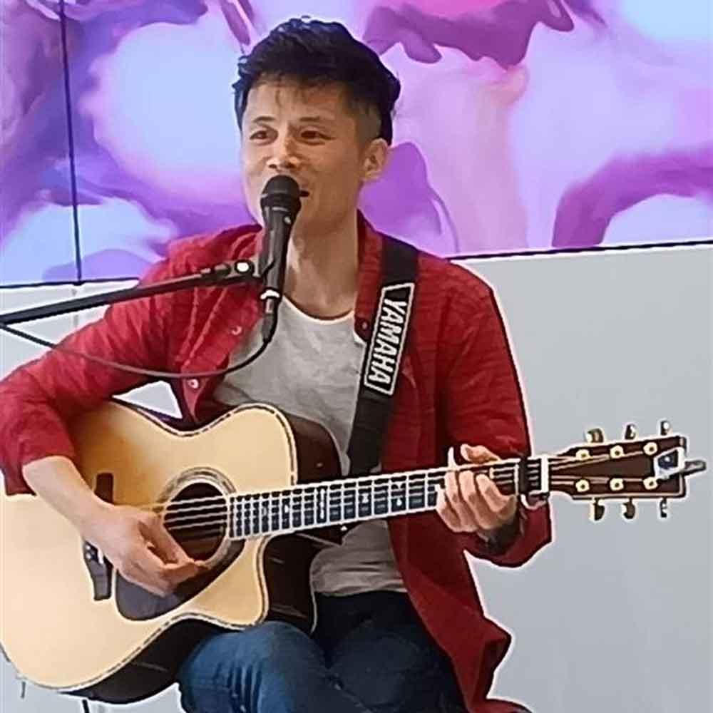 斉藤敏宏クリスマスライブ～冬ソングを弾き語りで楽しむ～