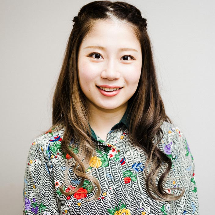 安達 香織(ヤマハエレクトーンデモンストレーター)