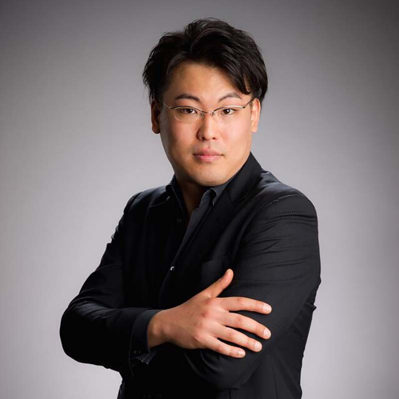 岡本 知也（ピアノ）
