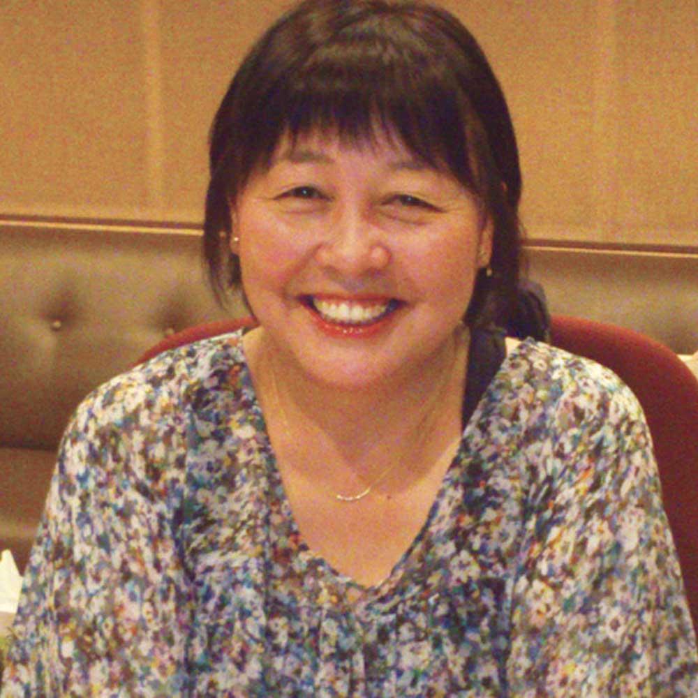 山崎 朋子