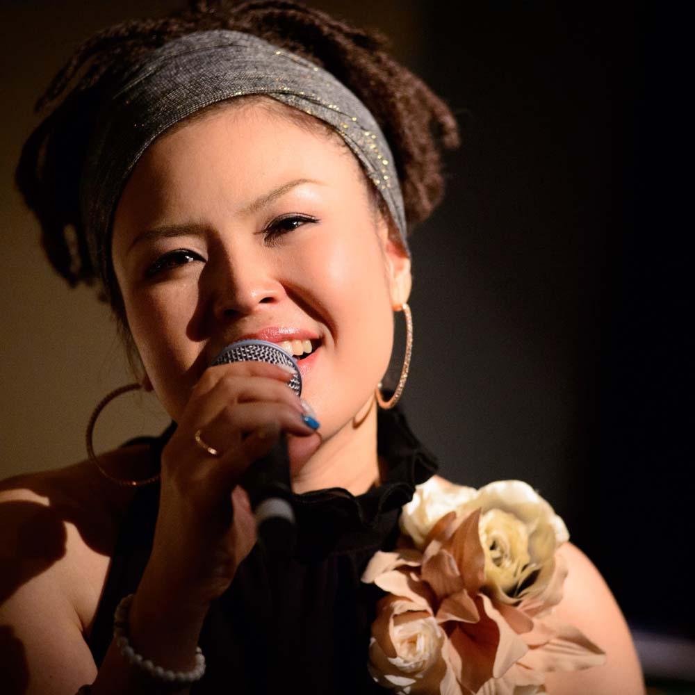 三科 かをり（ボーカル）