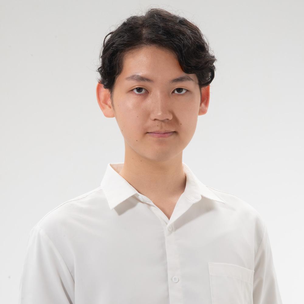 山﨑 世知留(マリンバ)