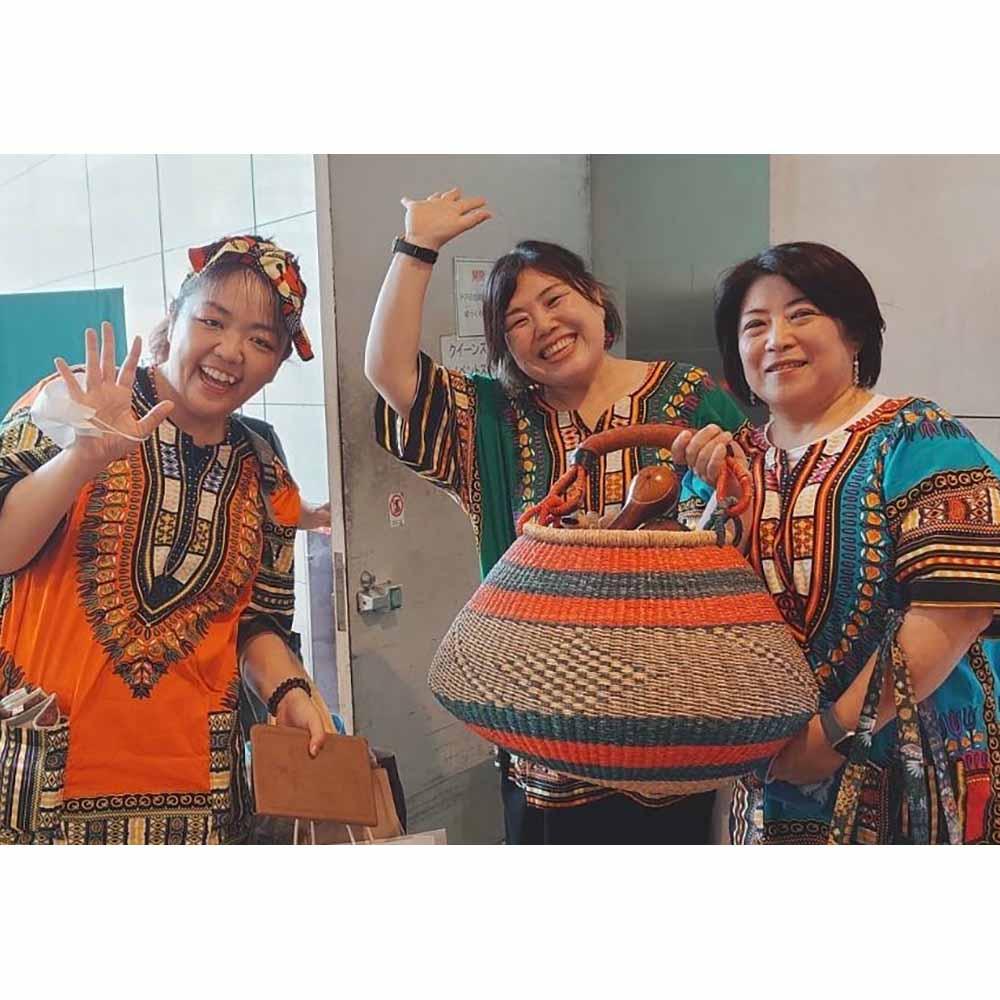 佐藤 紫織、原篠 正子、山下 真希