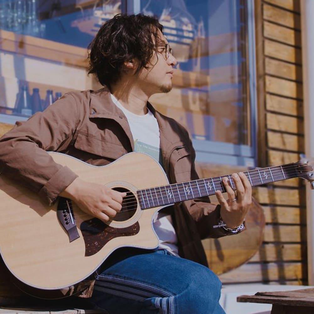 栗木 聡（ギター）