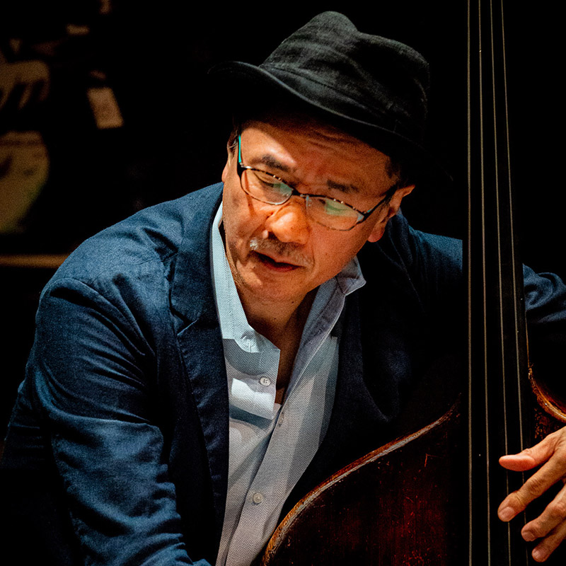 井上 陽介（ベース）