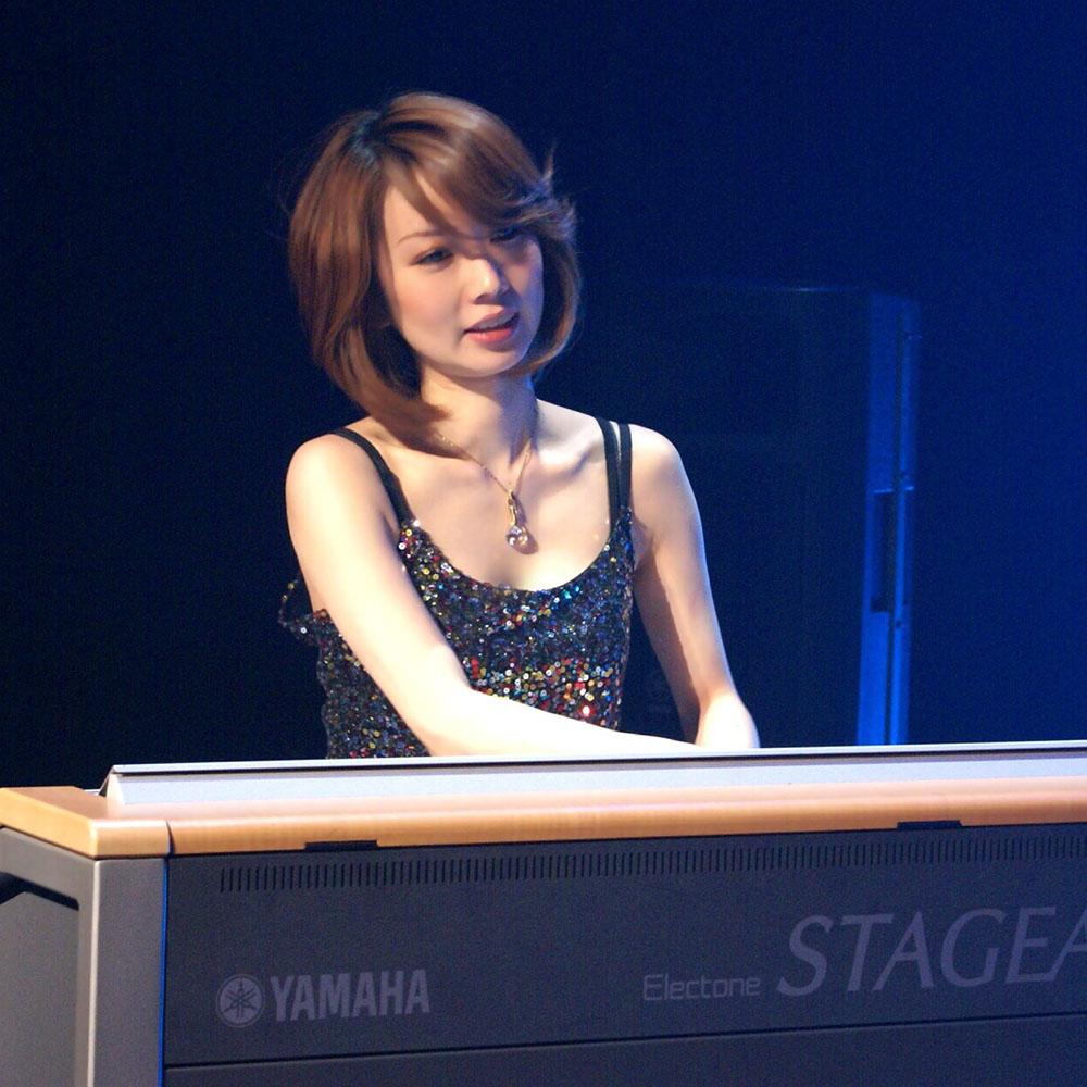 中村 久美（ヤマハエレクトーンデモンストレーター）