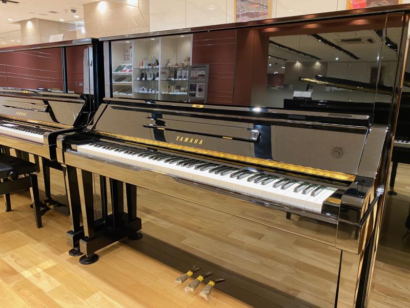 中古 ヤマハ  アップライトピアノ  UX