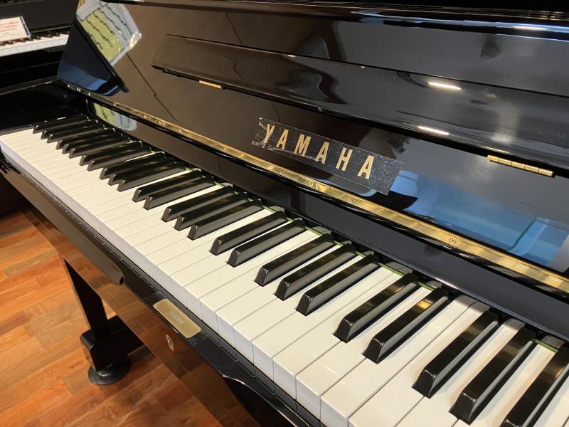 中古 ヤマハ アップライトピアノ U1H