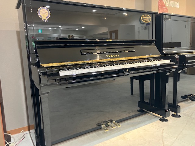 中古 ヤマハ アップライトピアノ U3M
