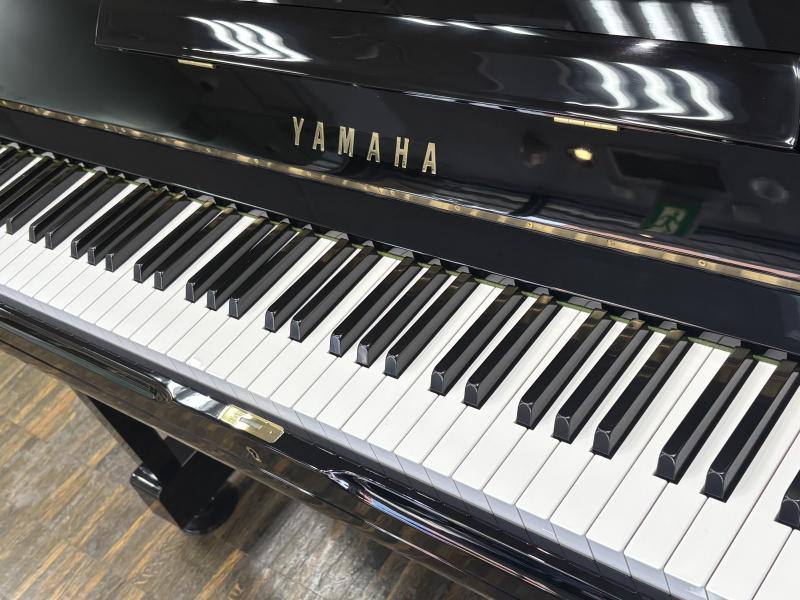 中古 ヤマハ  アップライトピアノ  U3M