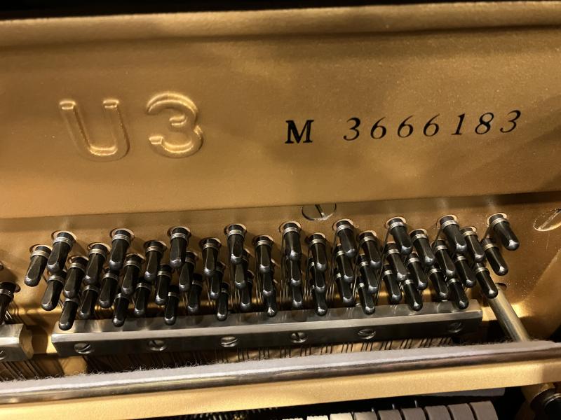 中古 ヤマハ  アップライトピアノ  U3M