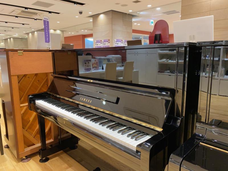中古 ヤマハ アップライトピアノ U1A