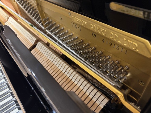 中古 ヤマハ  アップライトピアノ  UX1