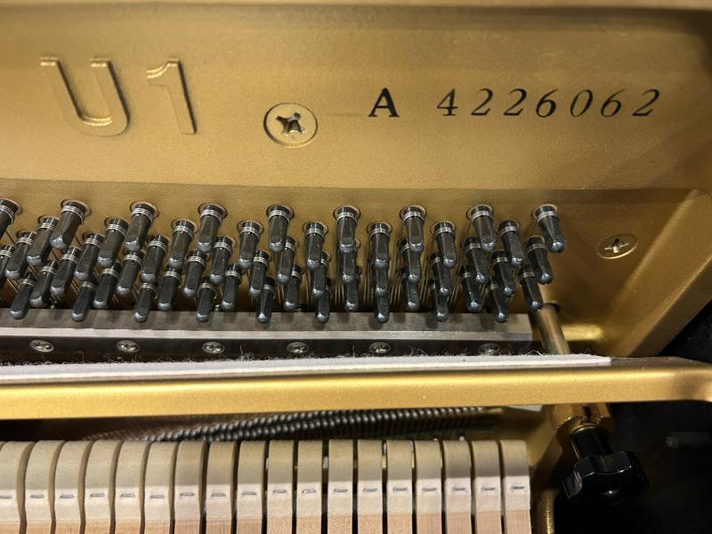 中古 ヤマハ  アップライトピアノ  U1A
