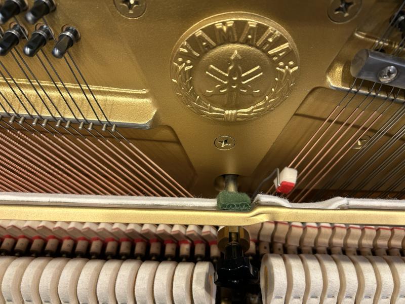 中古 ヤマハ  アップライトピアノ  U3A