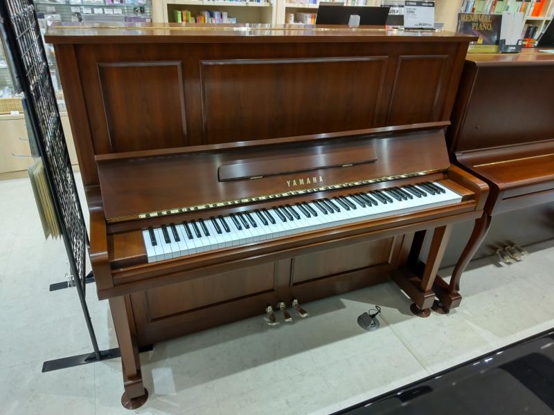 中古 ヤマハ アップライトピアノ U30Wn