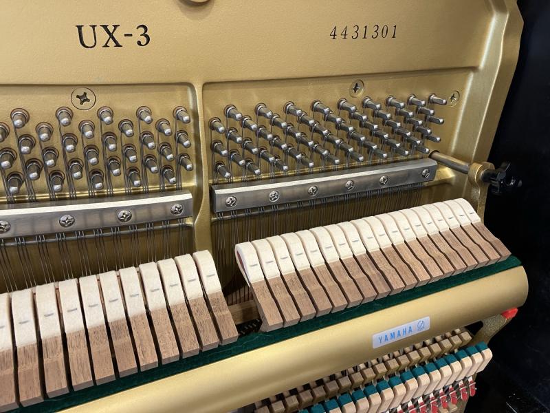 中古 ヤマハ  アップライトピアノ  UX3