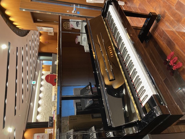 中古 ヤマハ アップライトピアノ UX3