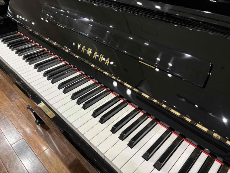 中古 ヤマハ  アップライトピアノ  UX3