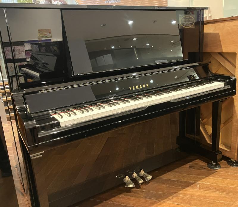 中古 ヤマハ アップライトピアノ UX30BL