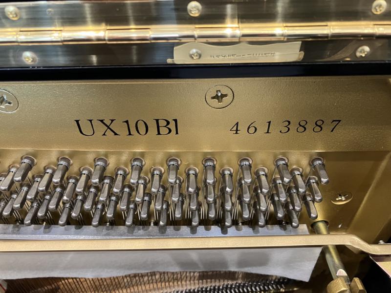 中古 ヤマハ アップライトピアノ UX10BL