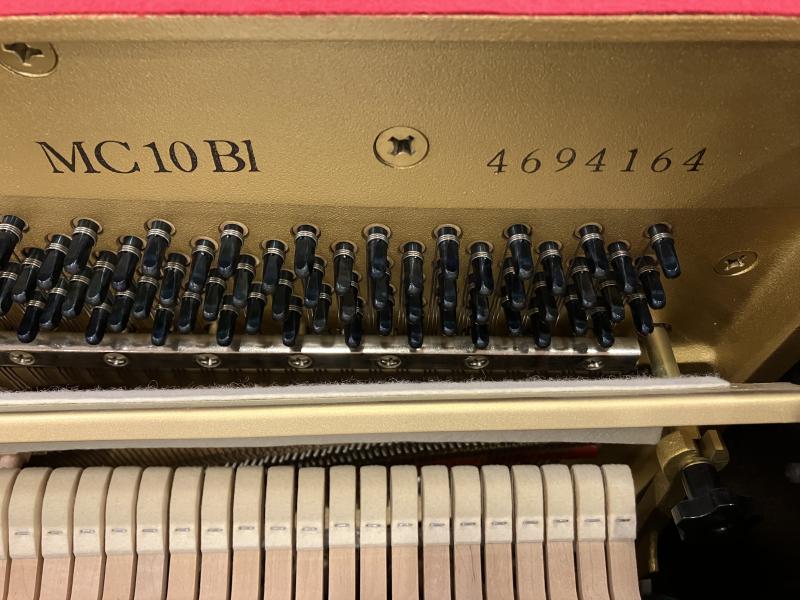 中古 ヤマハ  アップライトピアノ  MC10BL