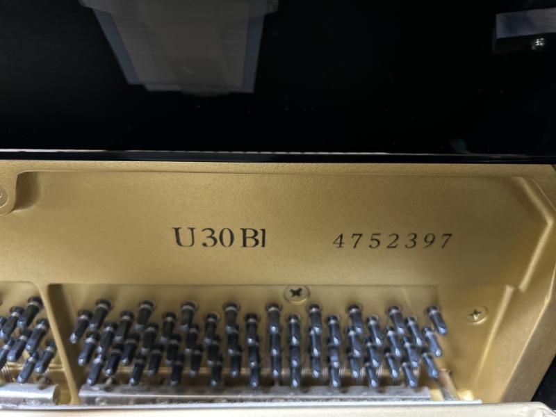中古 ヤマハ  アップライトピアノ  U30BL