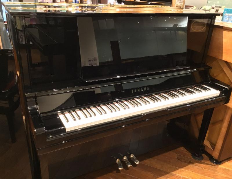 中古 ヤマハ アップライトピアノ UX30BL