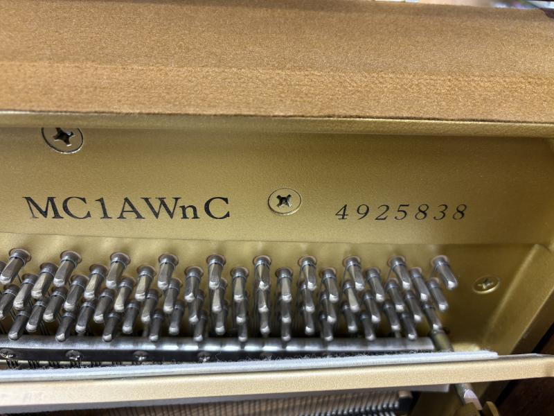 中古 ヤマハ  アップライトピアノ  MC1AWnc