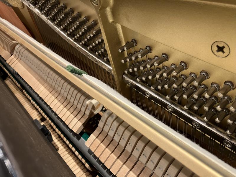 中古 ヤマハ  アップライトピアノ  MC10A