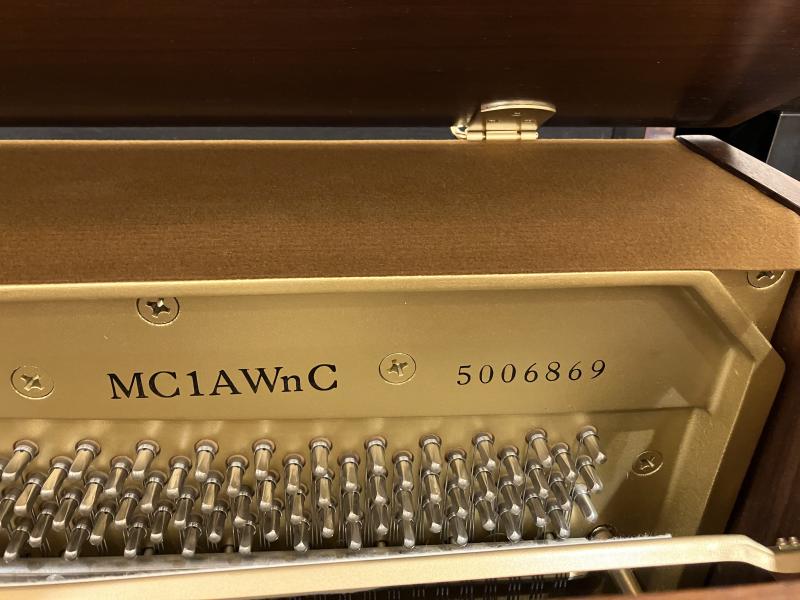 中古 ヤマハ  アップライトピアノ  MC1AWnC