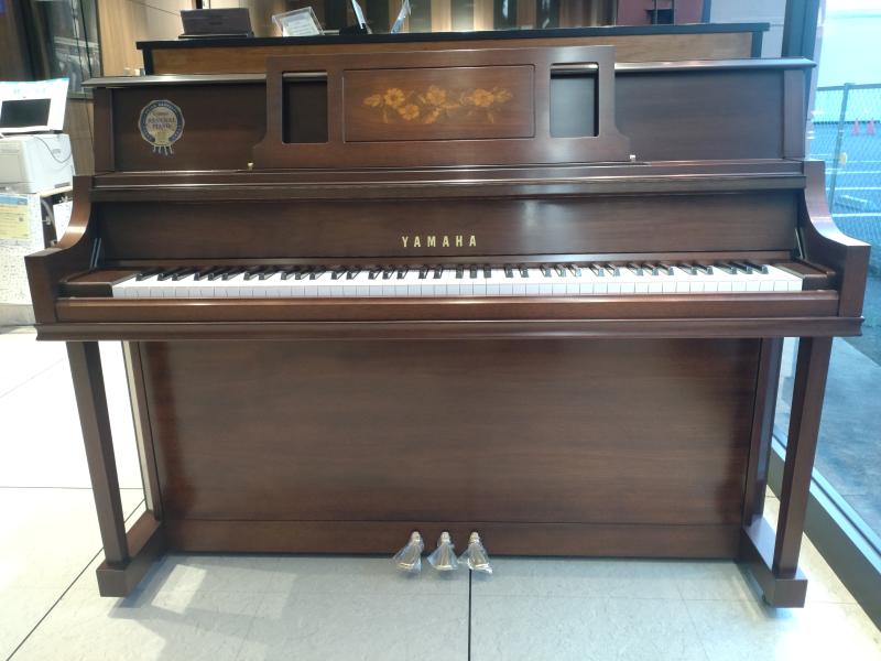 中古 ヤマハ アップライトピアノ W100Wn