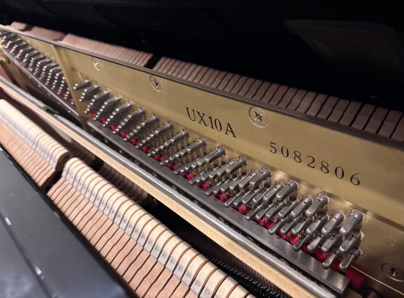 中古 ヤマハ アップライトピアノ UX10A