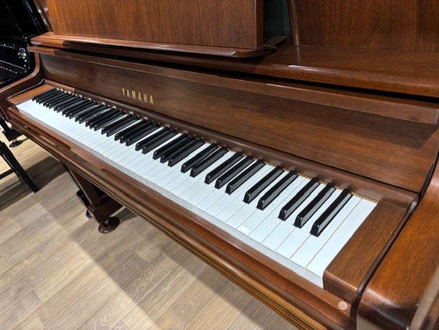 中古 ヤマハ  アップライトピアノ  UX3AWn