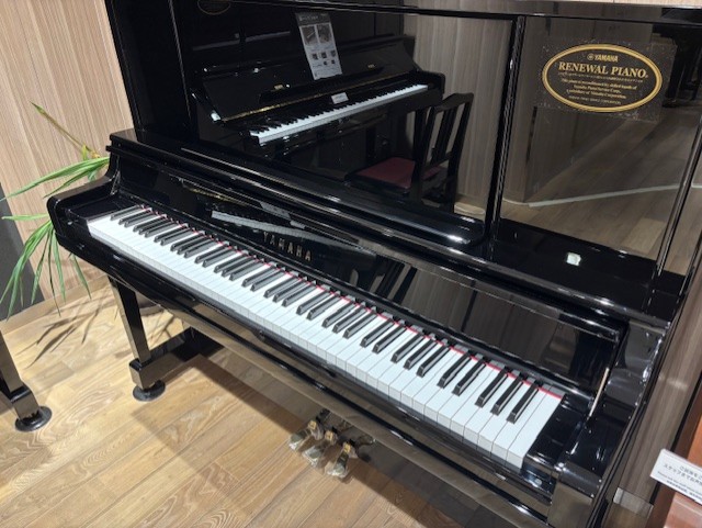 中古 ヤマハ アップライトピアノ UX30A