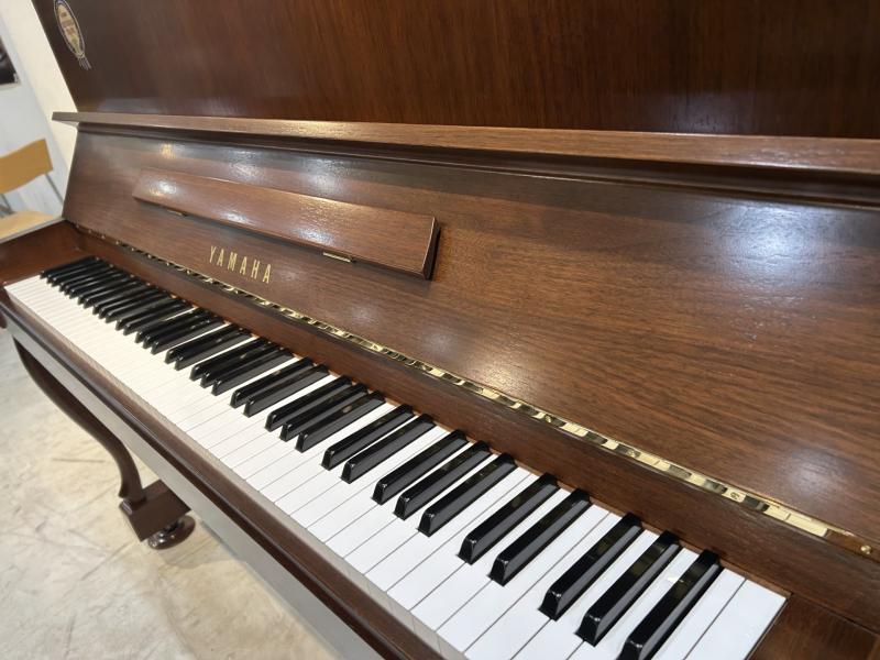 中古 ヤマハ  アップライトピアノ  MC1AWnC
