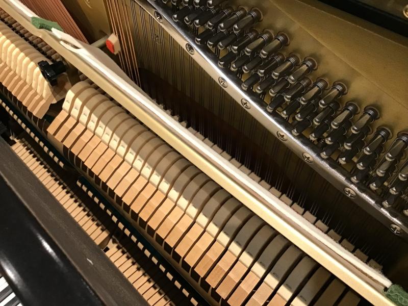 中古 ヤマハ  アップライトピアノ  U30A