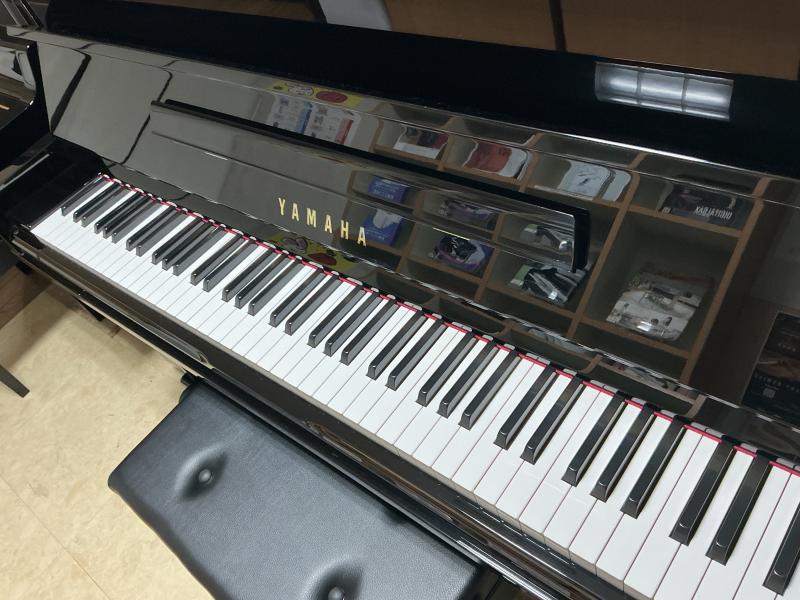 中古 ヤマハ  アップライトピアノ  U10A