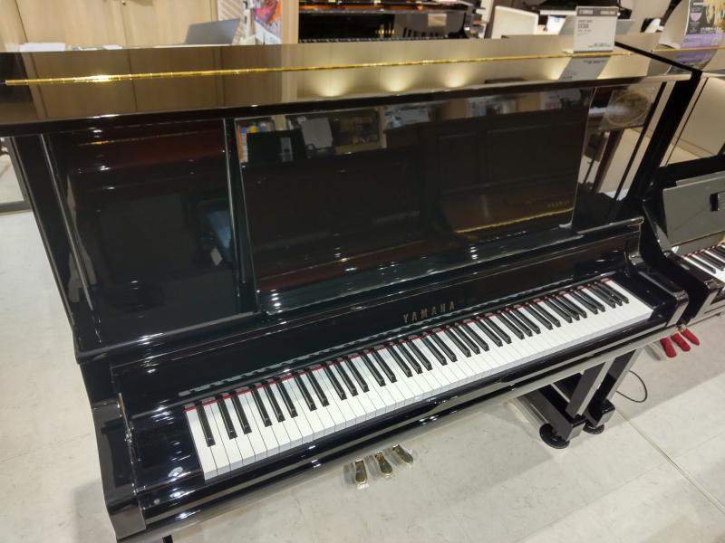 中古 ヤマハ アップライトピアノ UX30A