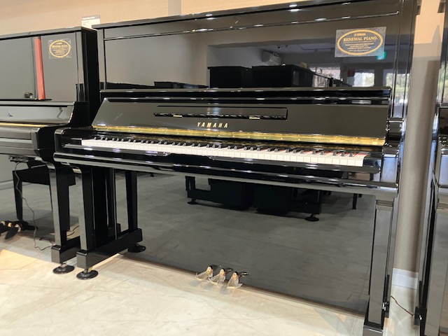 中古 ヤマハ アップライトピアノ U30A
