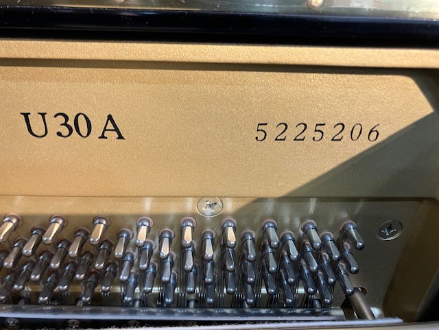中古 ヤマハ アップライトピアノ U30A