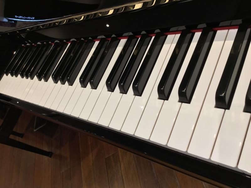 中古 ヤマハ  アップライトピアノ  MC10A