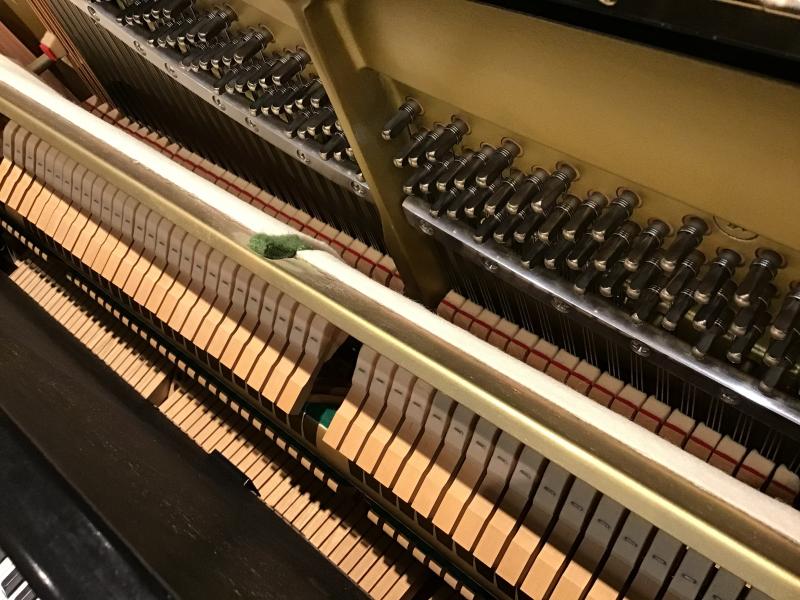 中古 ヤマハ  アップライトピアノ  U30A