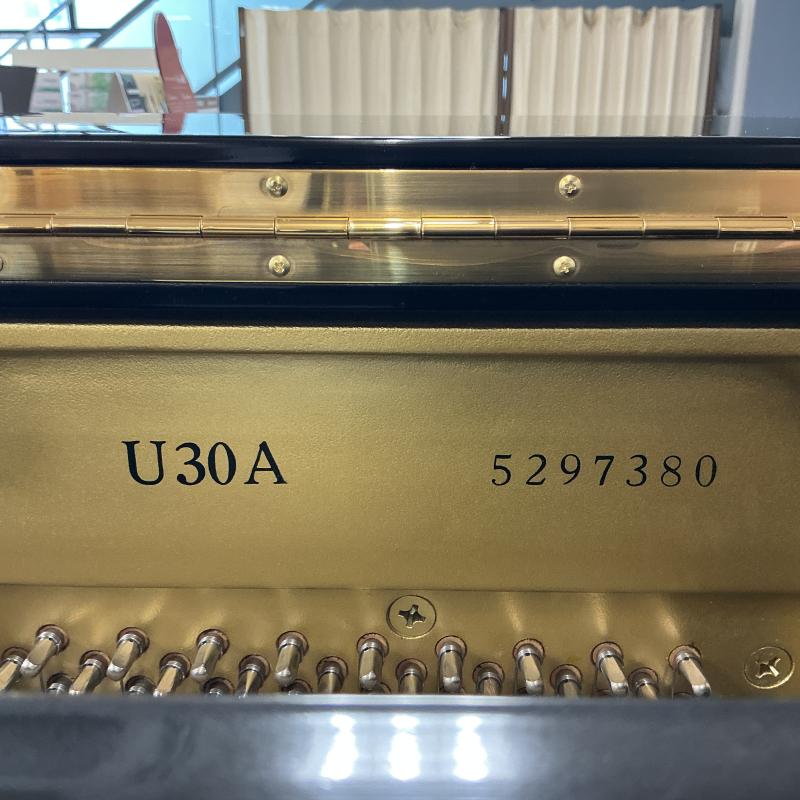 中古 ヤマハ  アップライトピアノ  U30A