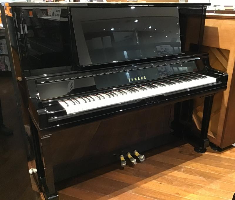 中古 ヤマハ アップライトピアノ UX30A